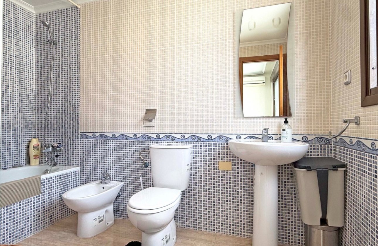 Revente - Appartement -
Torrevieja - Costa Blanca