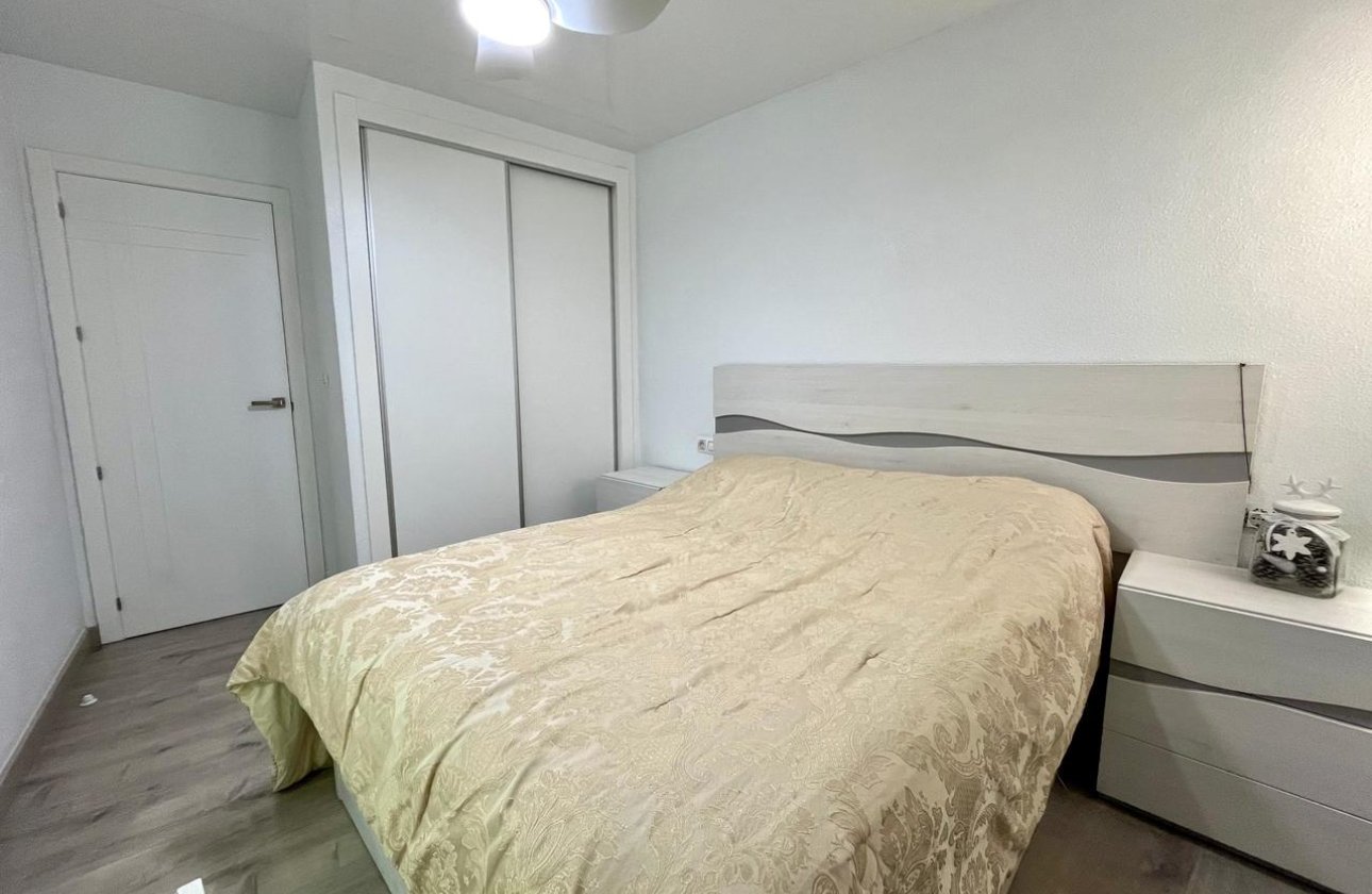 Revente - Appartement -
Torrevieja - Costa Blanca