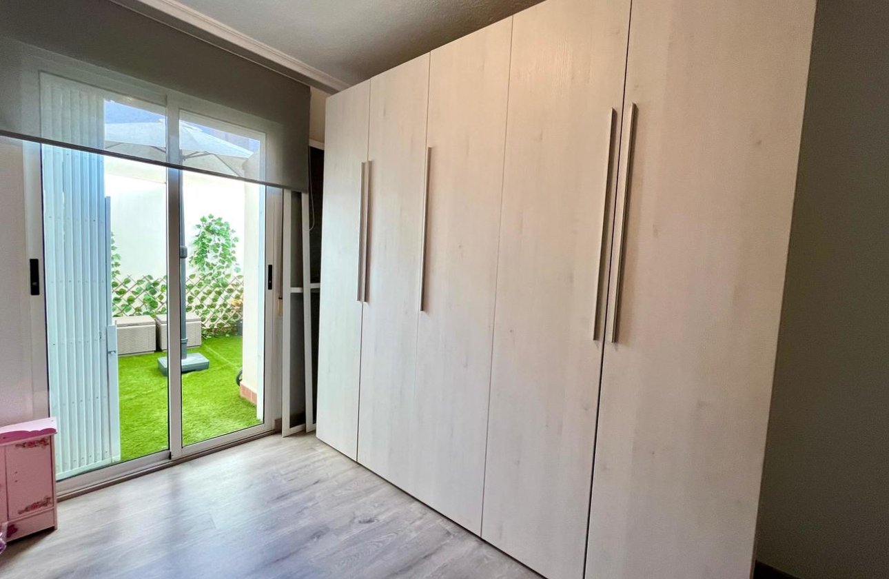 Revente - Appartement -
Torrevieja - Costa Blanca