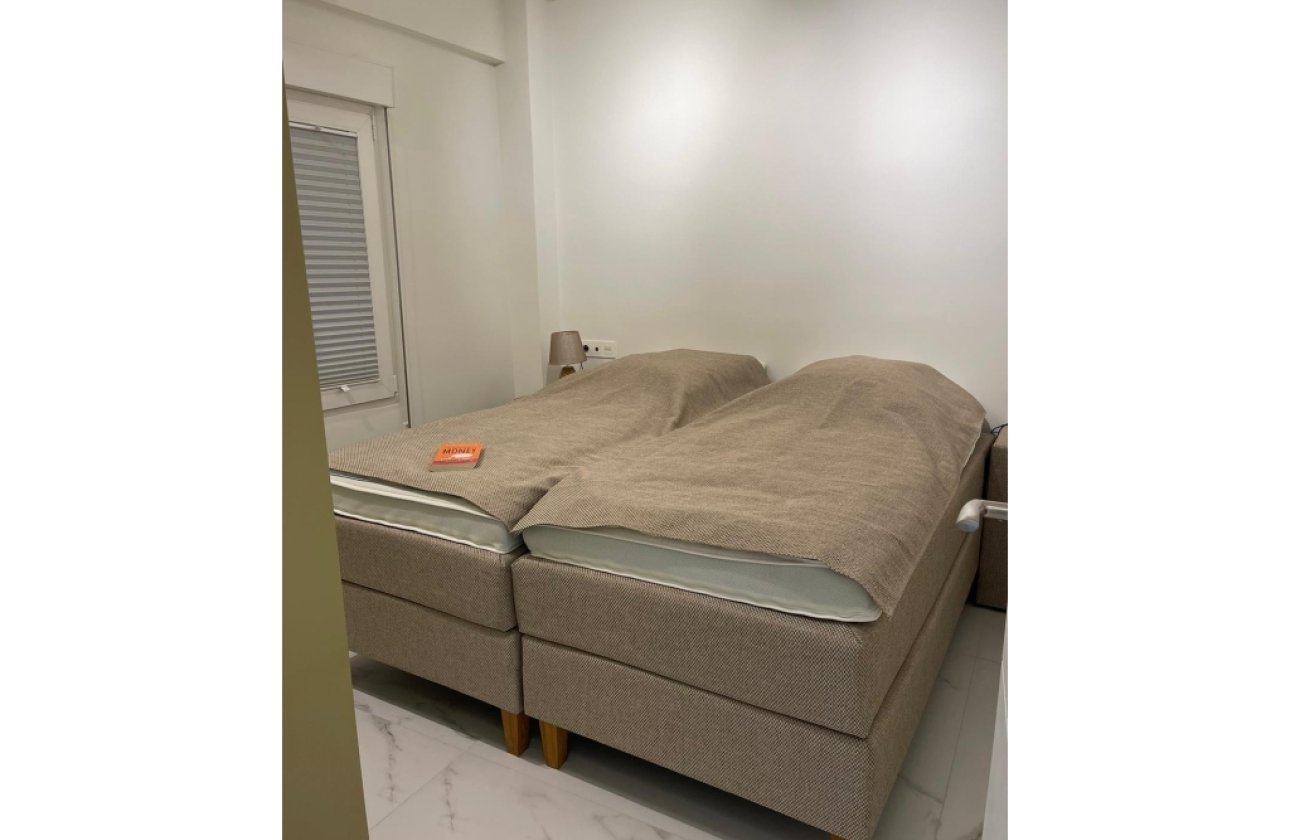 Revente - Appartement -
Torrevieja - Costa Blanca