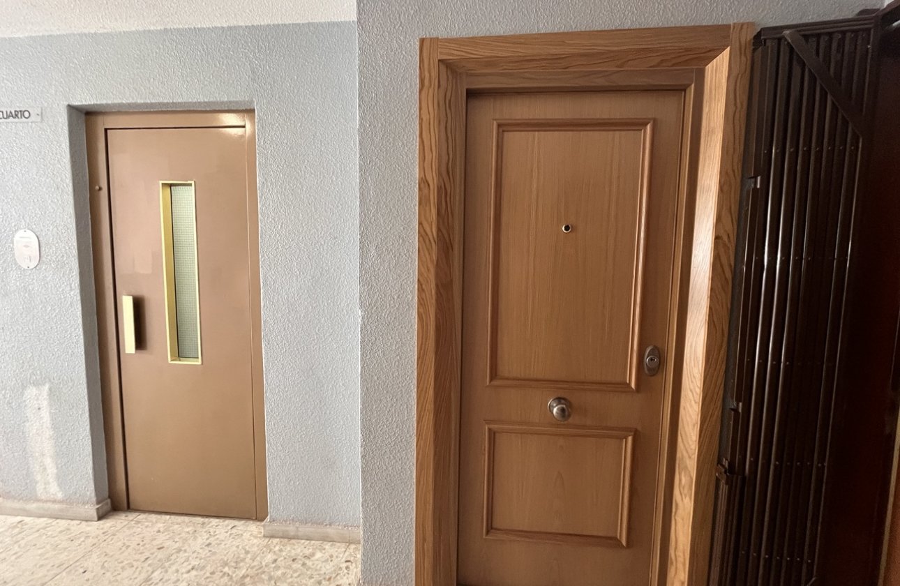 Revente - Appartement -
Torrevieja - Costa Blanca
