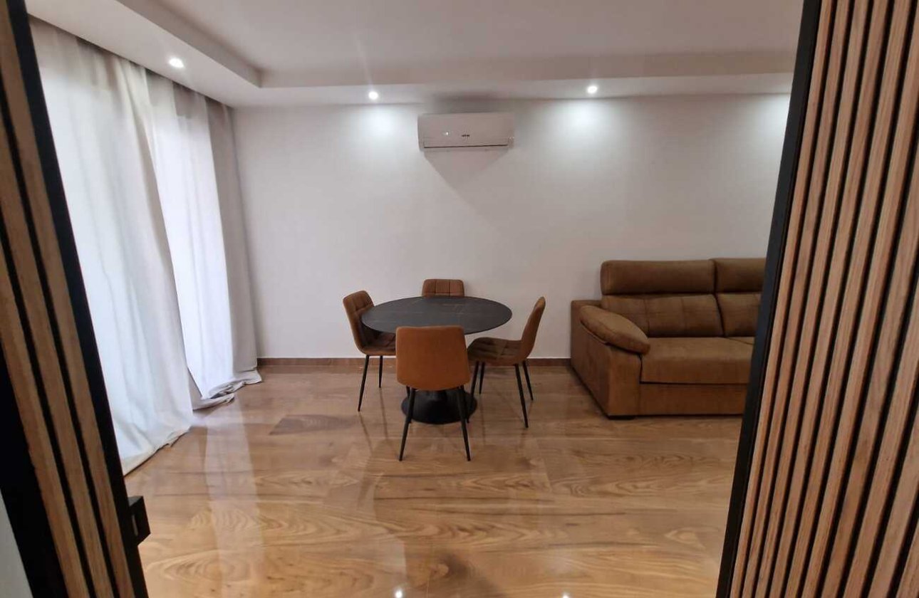 Revente - Appartement -
Torrevieja - Costa Blanca