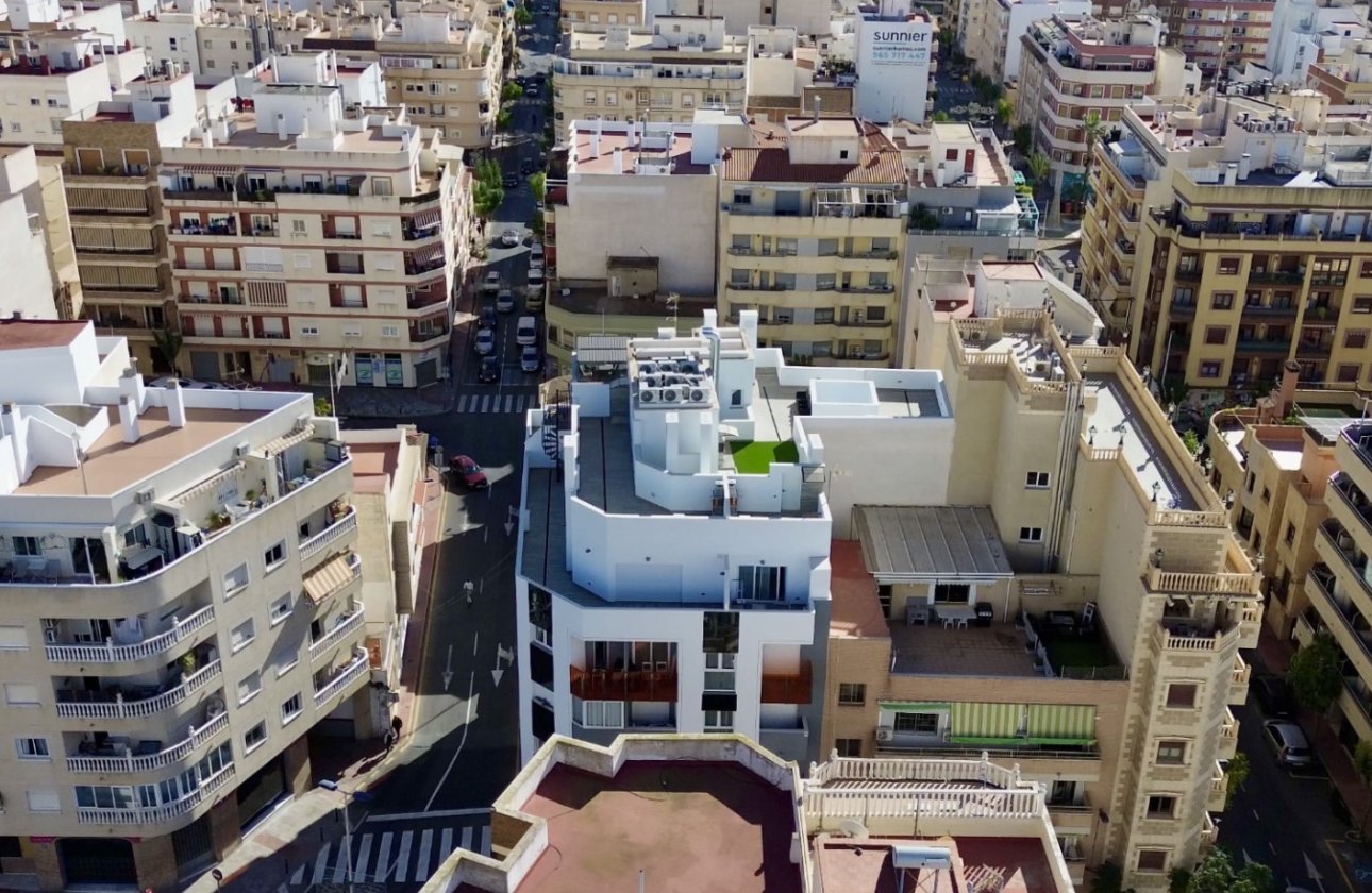 Revente - Appartement -
Torrevieja - Costa Blanca