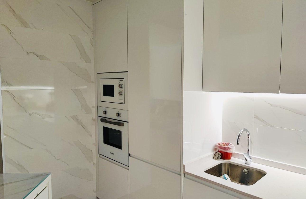 Revente - Appartement -
Torrevieja - Costa Blanca