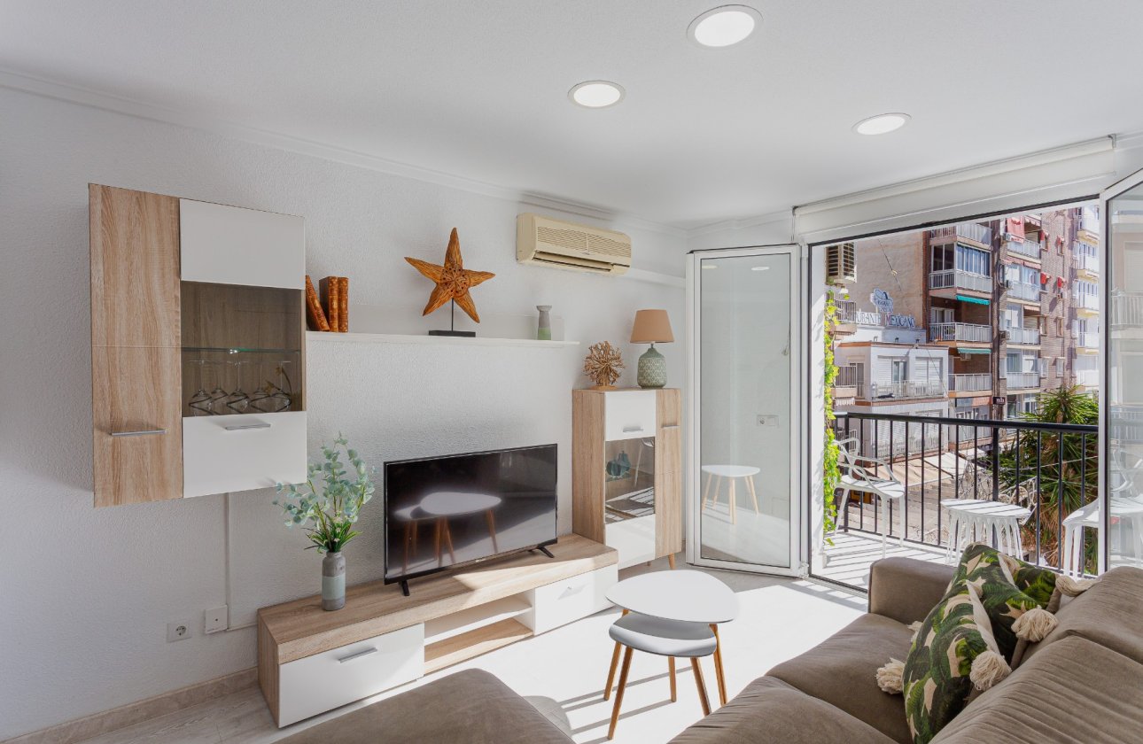 Revente - Appartement -
Torrevieja - Costa Blanca