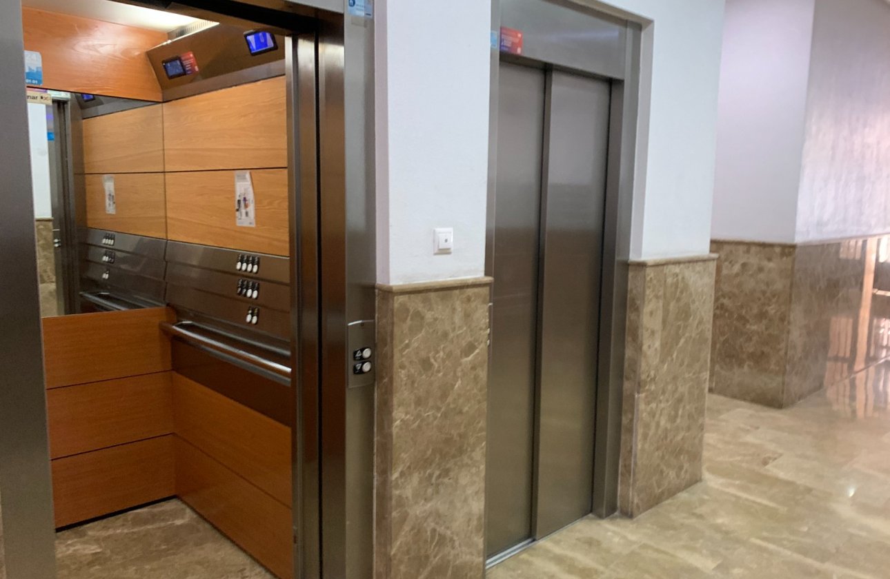 Revente - Appartement -
Torrevieja - Costa Blanca