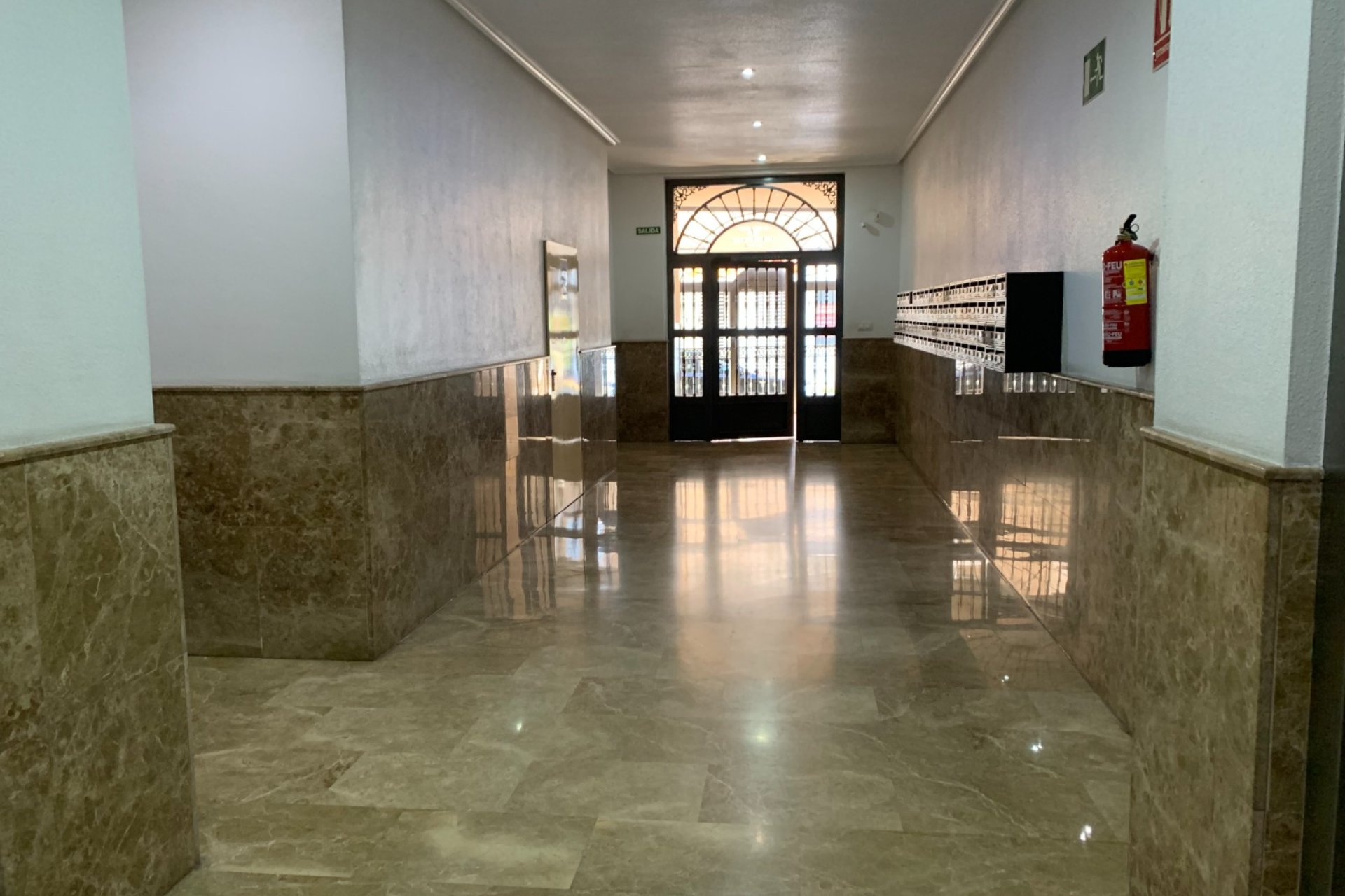 Revente - Appartement -
Torrevieja - Costa Blanca