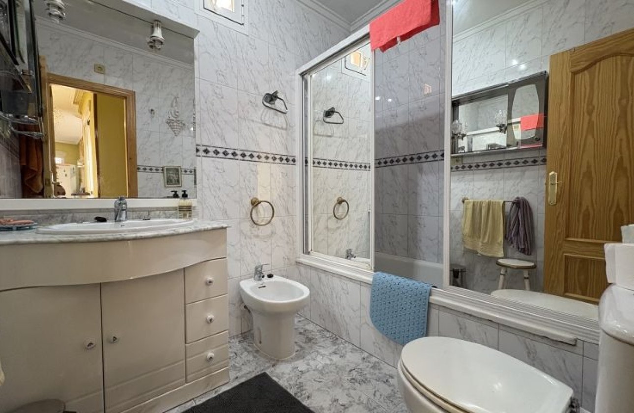 Revente - Appartement -
Torrevieja - Costa Blanca