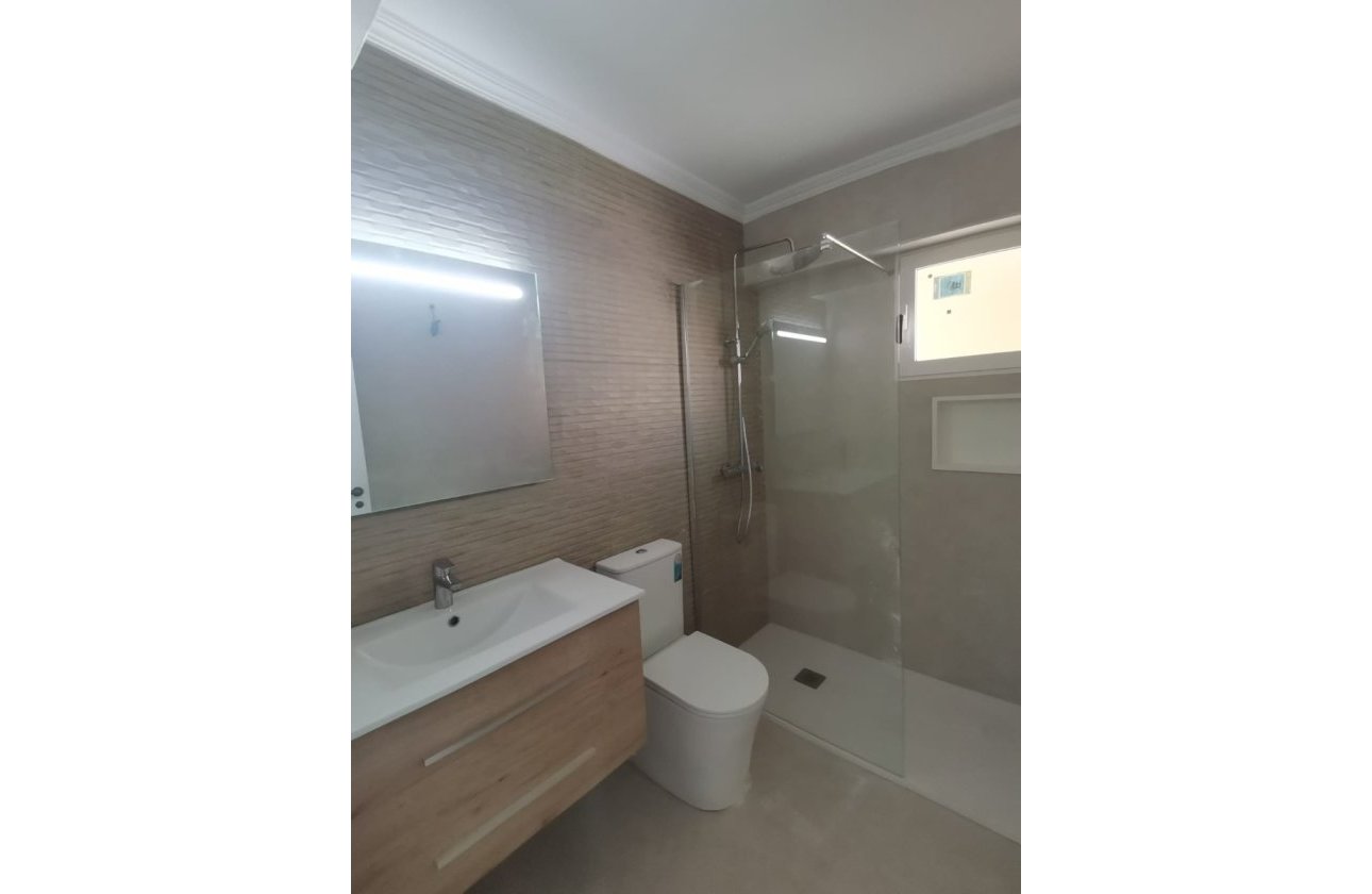 Revente - Appartement -
Torrevieja - Costa Blanca