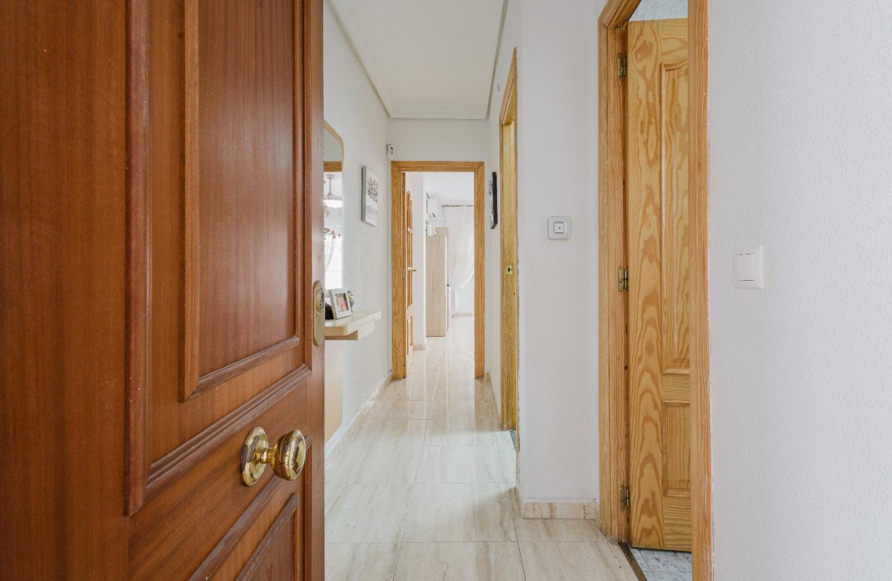 Revente - Appartement -
Torrevieja - Costa Blanca