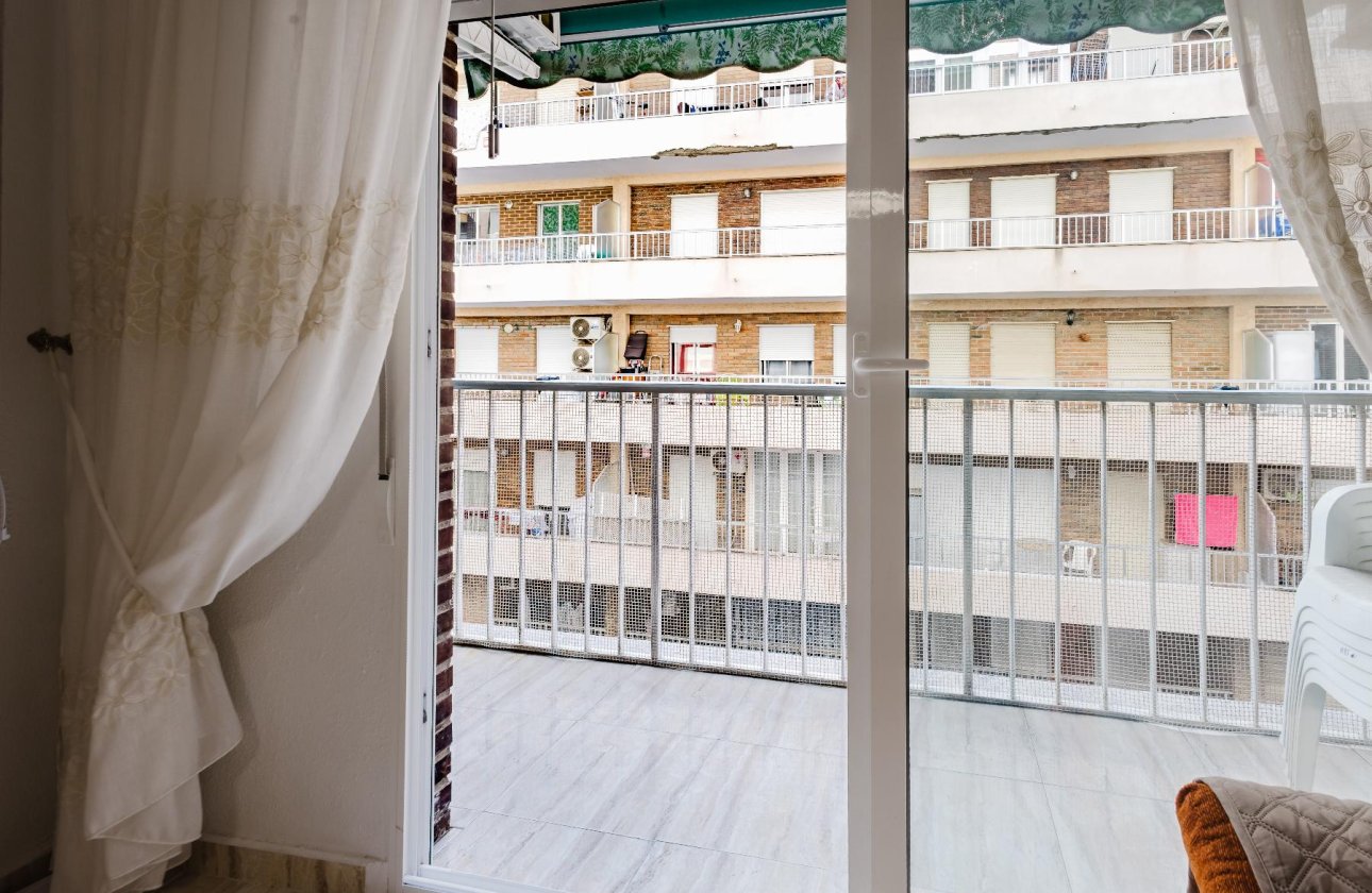 Revente - Appartement -
Torrevieja - Costa Blanca