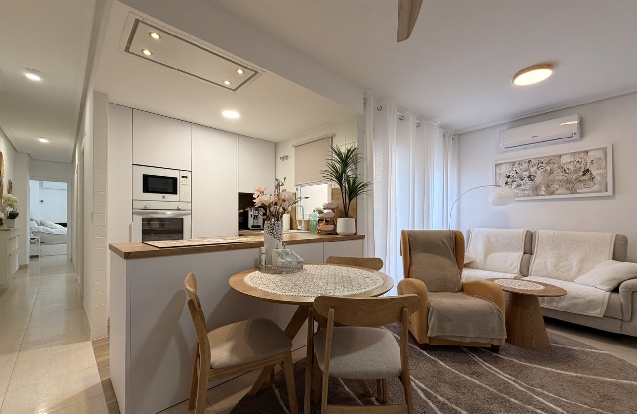 Revente - Appartement -
Torrevieja - Costa Blanca