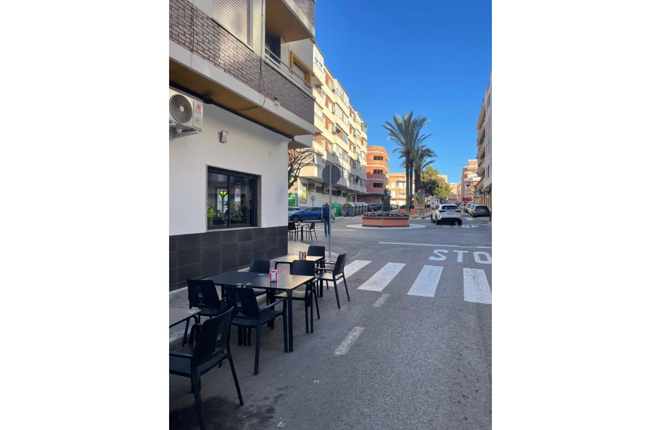 Revente - Appartement -
Torrevieja - Costa Blanca