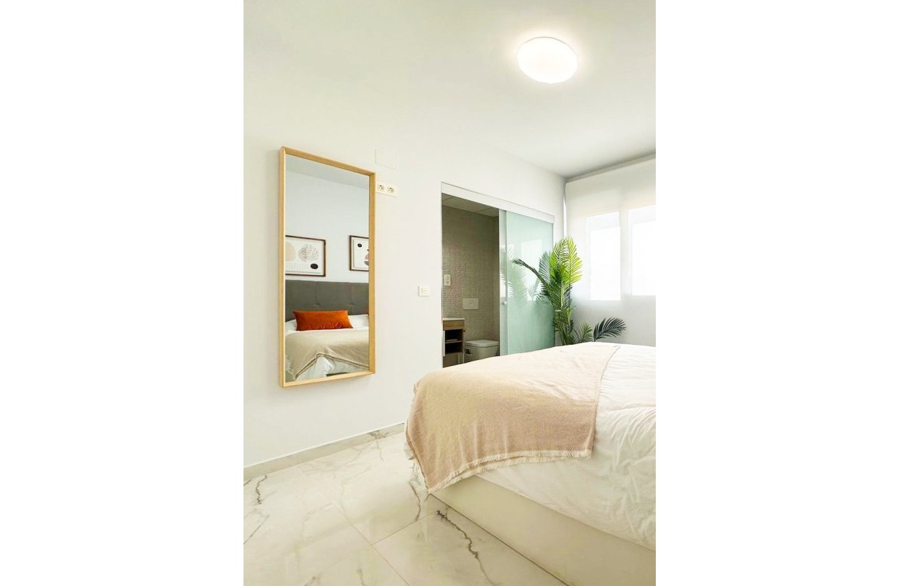 Revente - Appartement -
Torrevieja - Costa Blanca