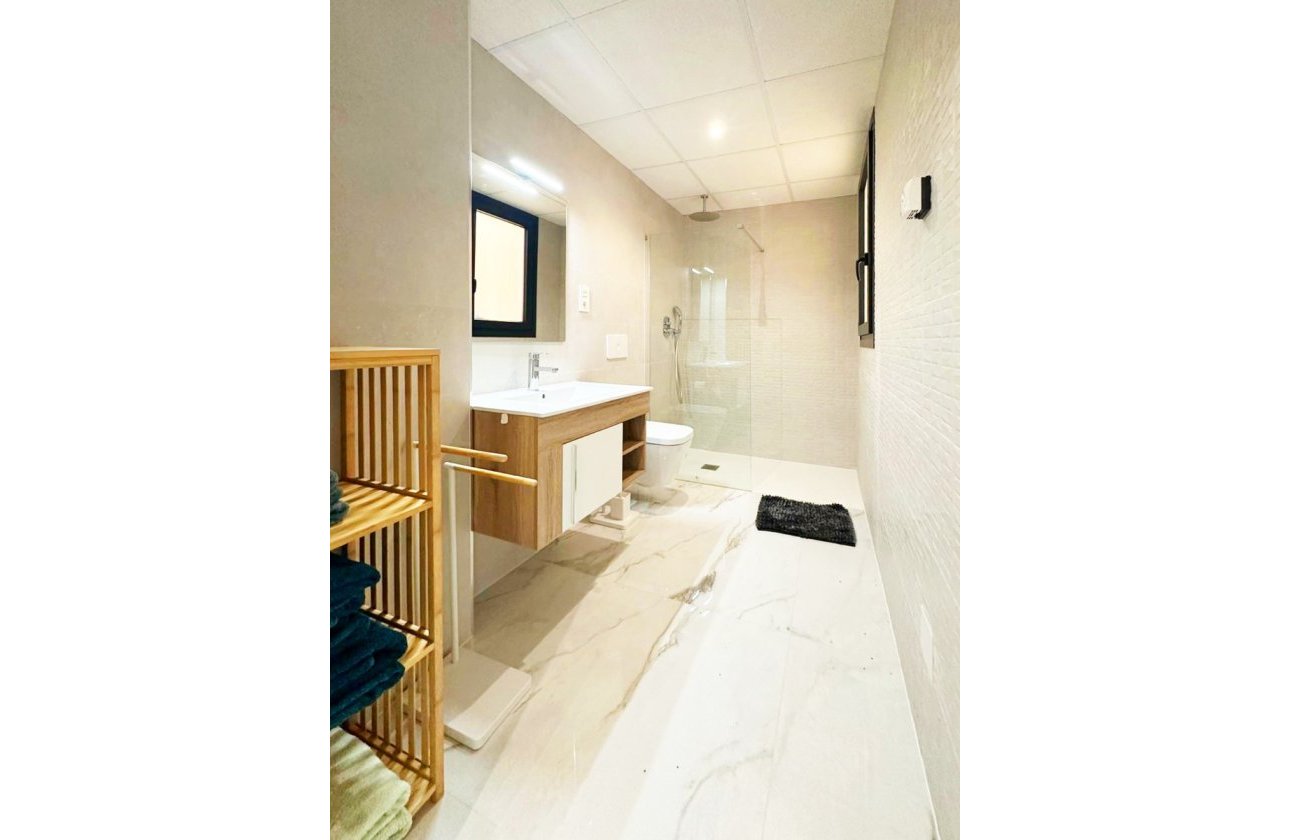 Revente - Appartement -
Torrevieja - Costa Blanca