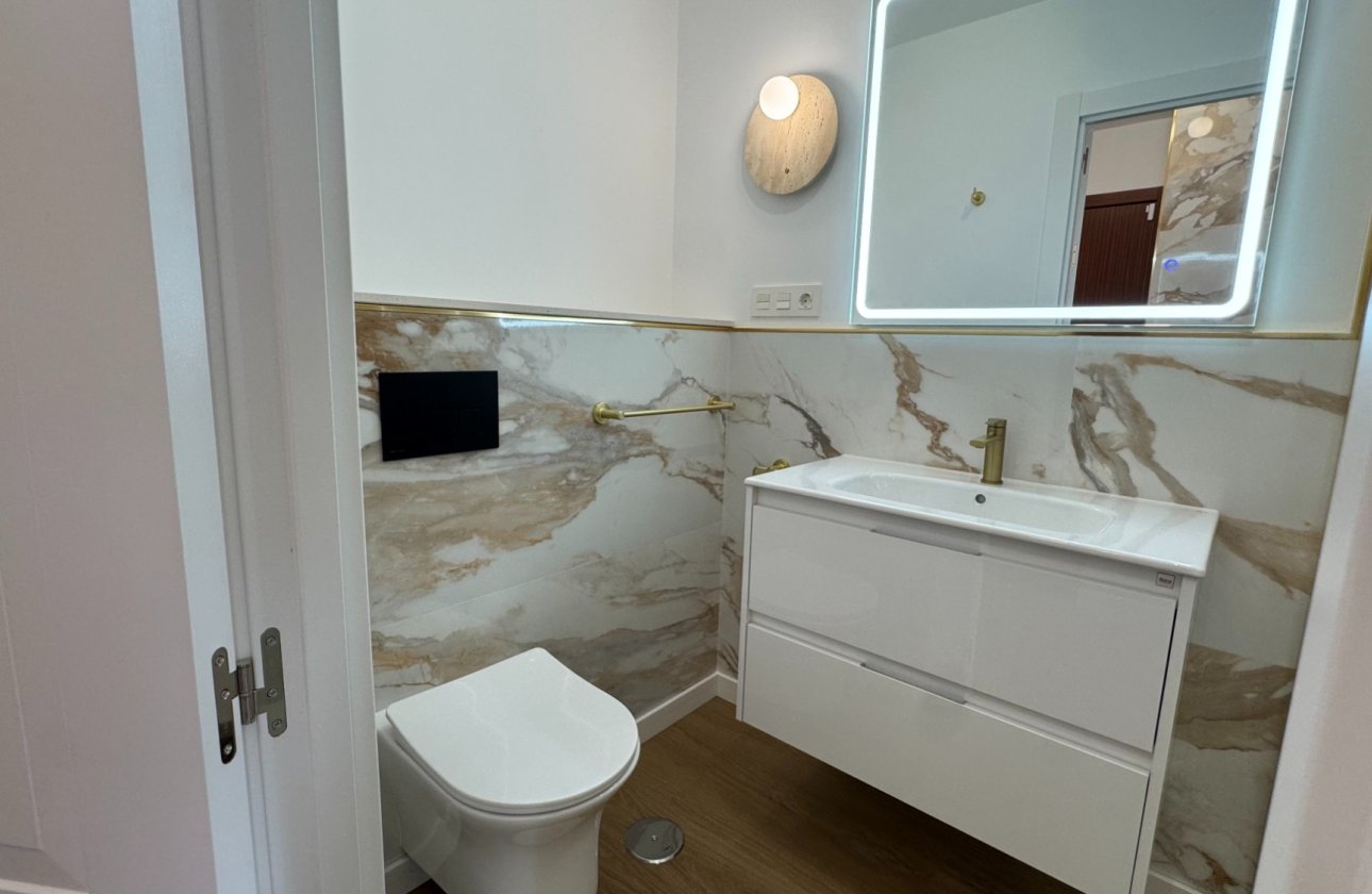 Revente - Appartement -
Torrevieja - Costa Blanca