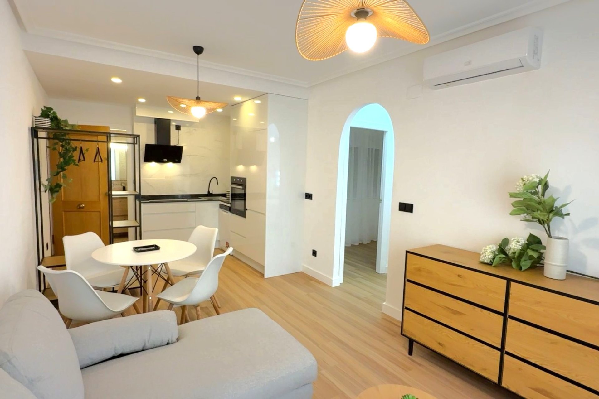 Revente - Appartement -
Torrevieja - Costa Blanca