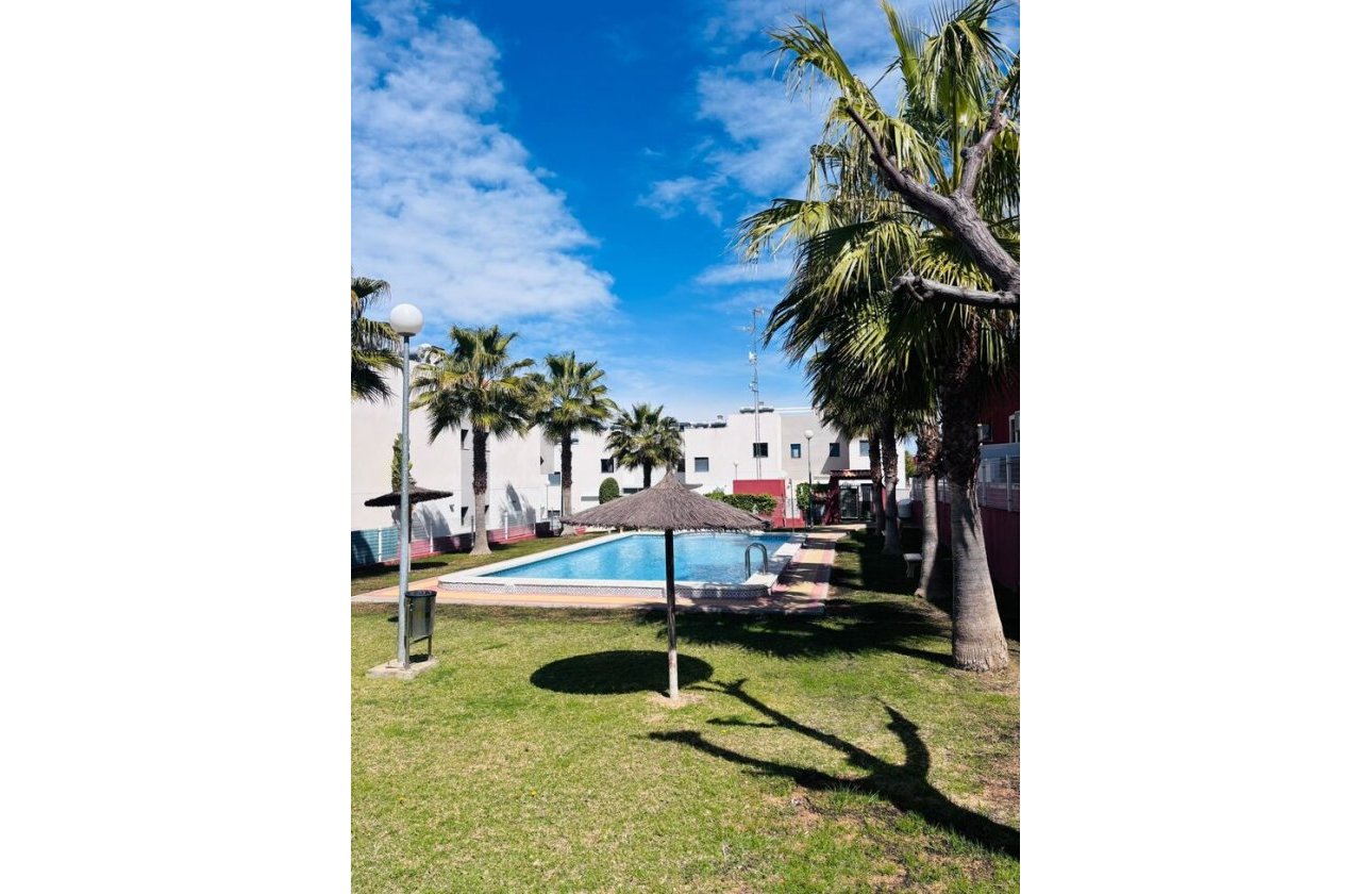 Revente - Appartement -
Torrevieja - Costa Blanca