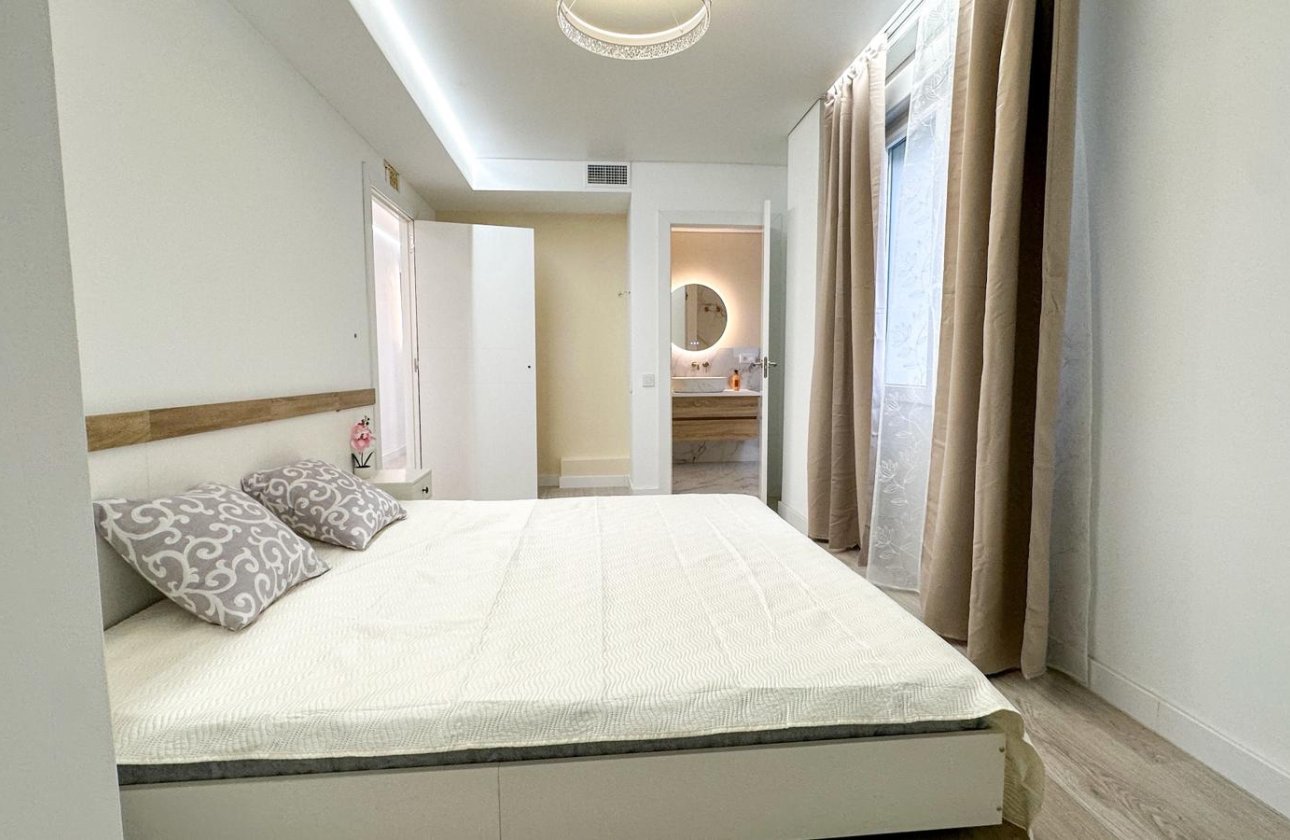 Revente - Appartement -
Torrevieja - Costa Blanca