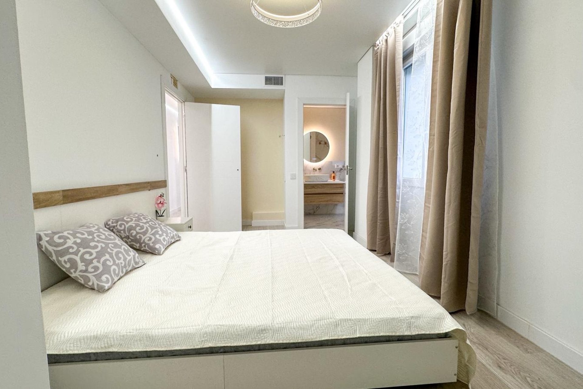 Revente - Appartement -
Torrevieja - Costa Blanca