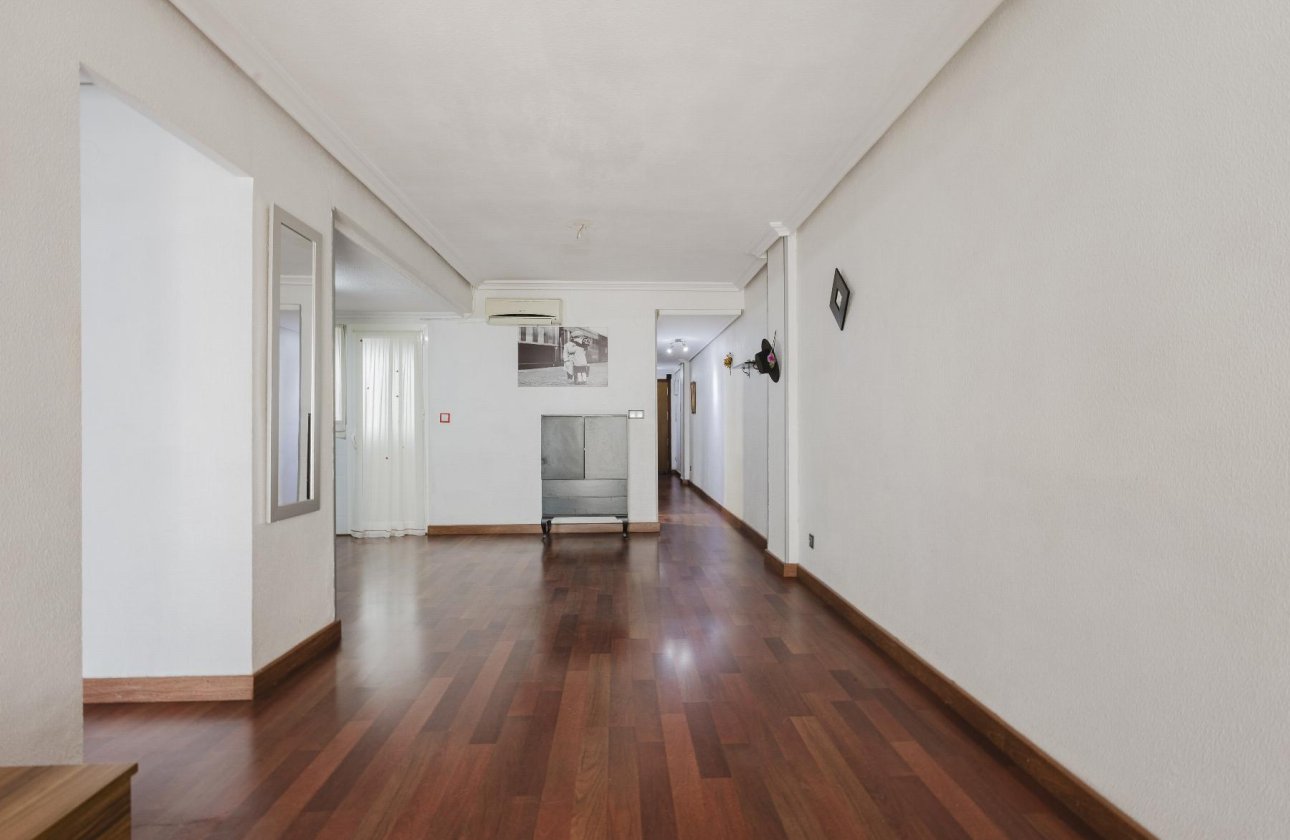 Revente - Appartement -
Torrevieja - Costa Blanca