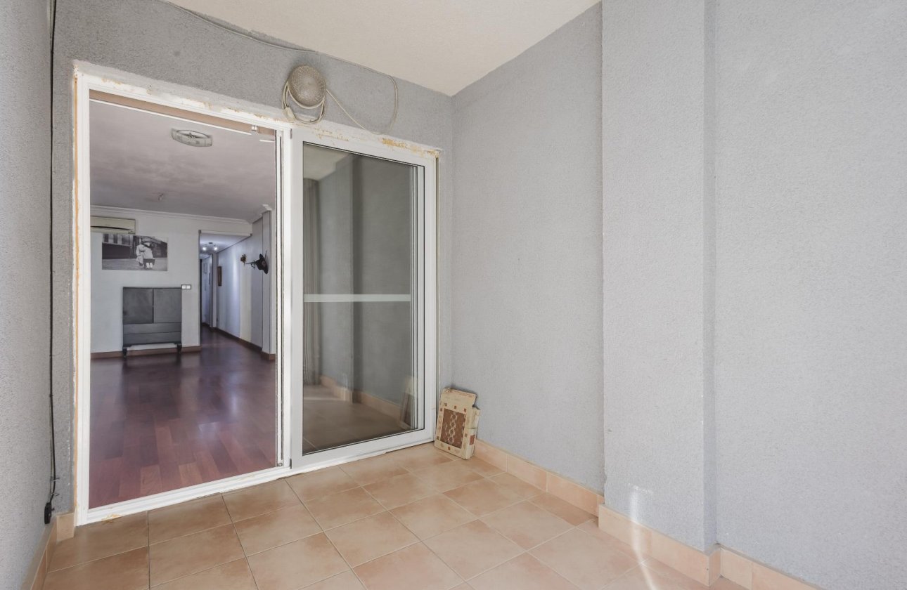 Revente - Appartement -
Torrevieja - Costa Blanca