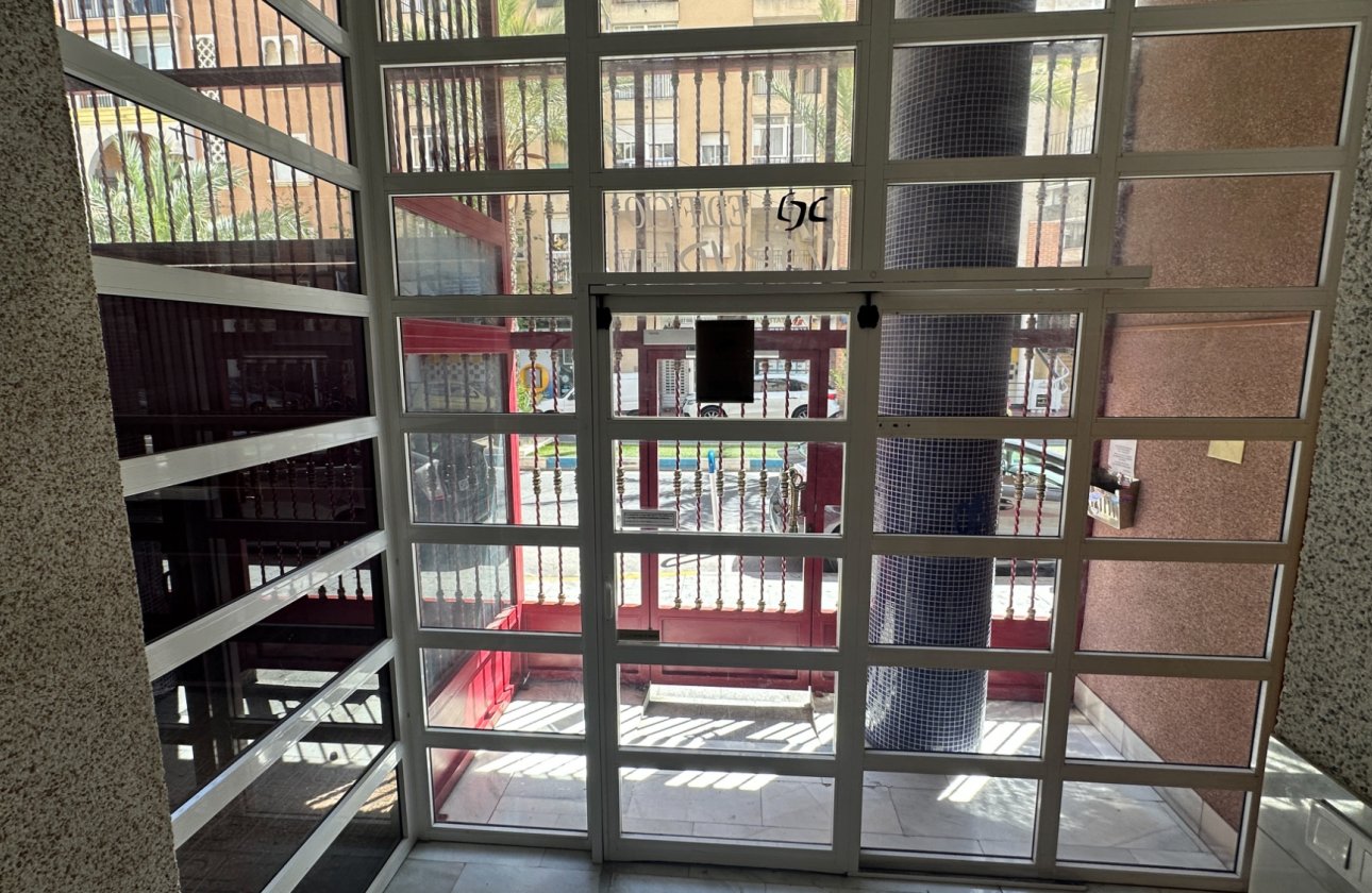 Revente - Appartement -
Torrevieja - Costa Blanca