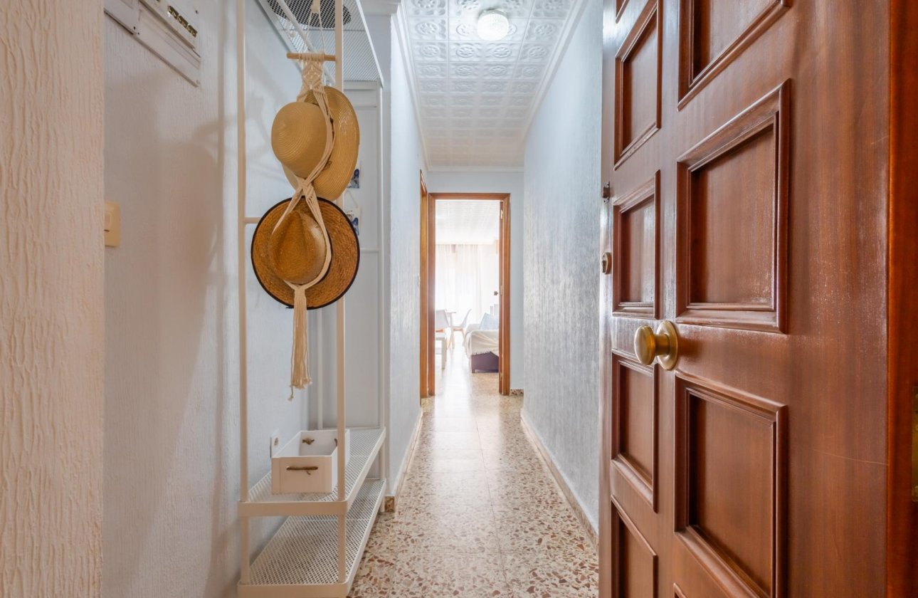 Revente - Appartement -
Torrevieja - Costa Blanca