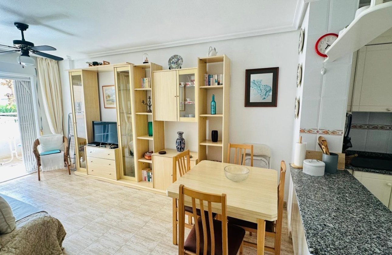 Revente - Appartement -
Torrevieja - Costa Blanca