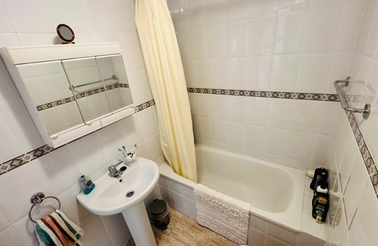 Revente - Appartement -
Torrevieja - Costa Blanca