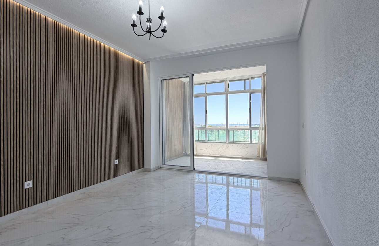 Revente - Appartement -
Torrevieja - Costa Blanca