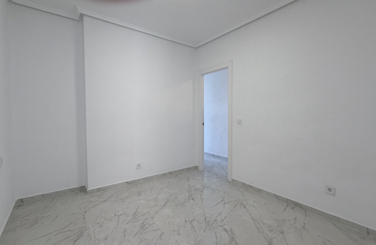 Revente - Appartement -
Torrevieja - Costa Blanca