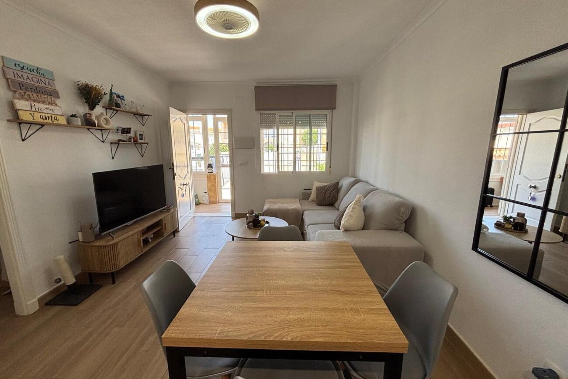 Revente - Appartement -
Torrevieja - Costa Blanca