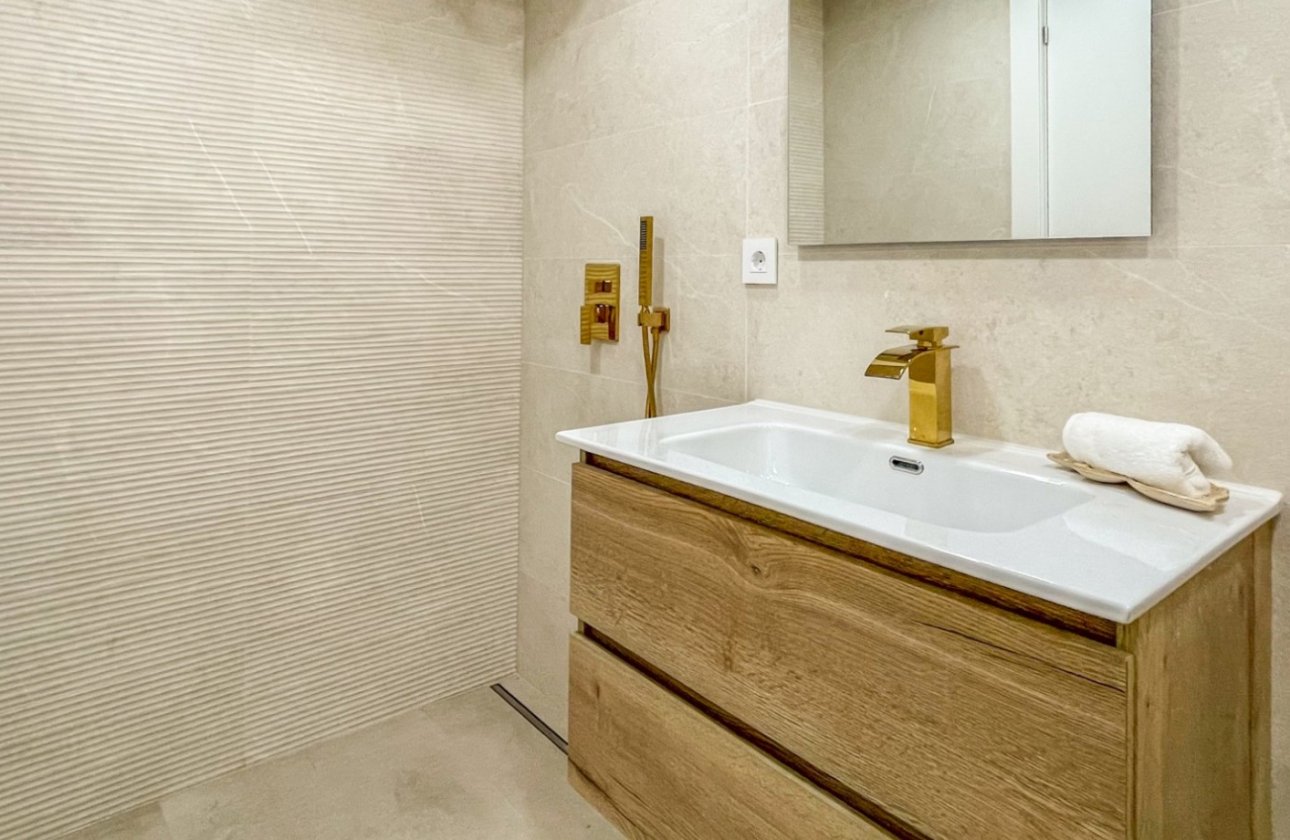 Revente - Appartement -
Torrevieja - Costa Blanca