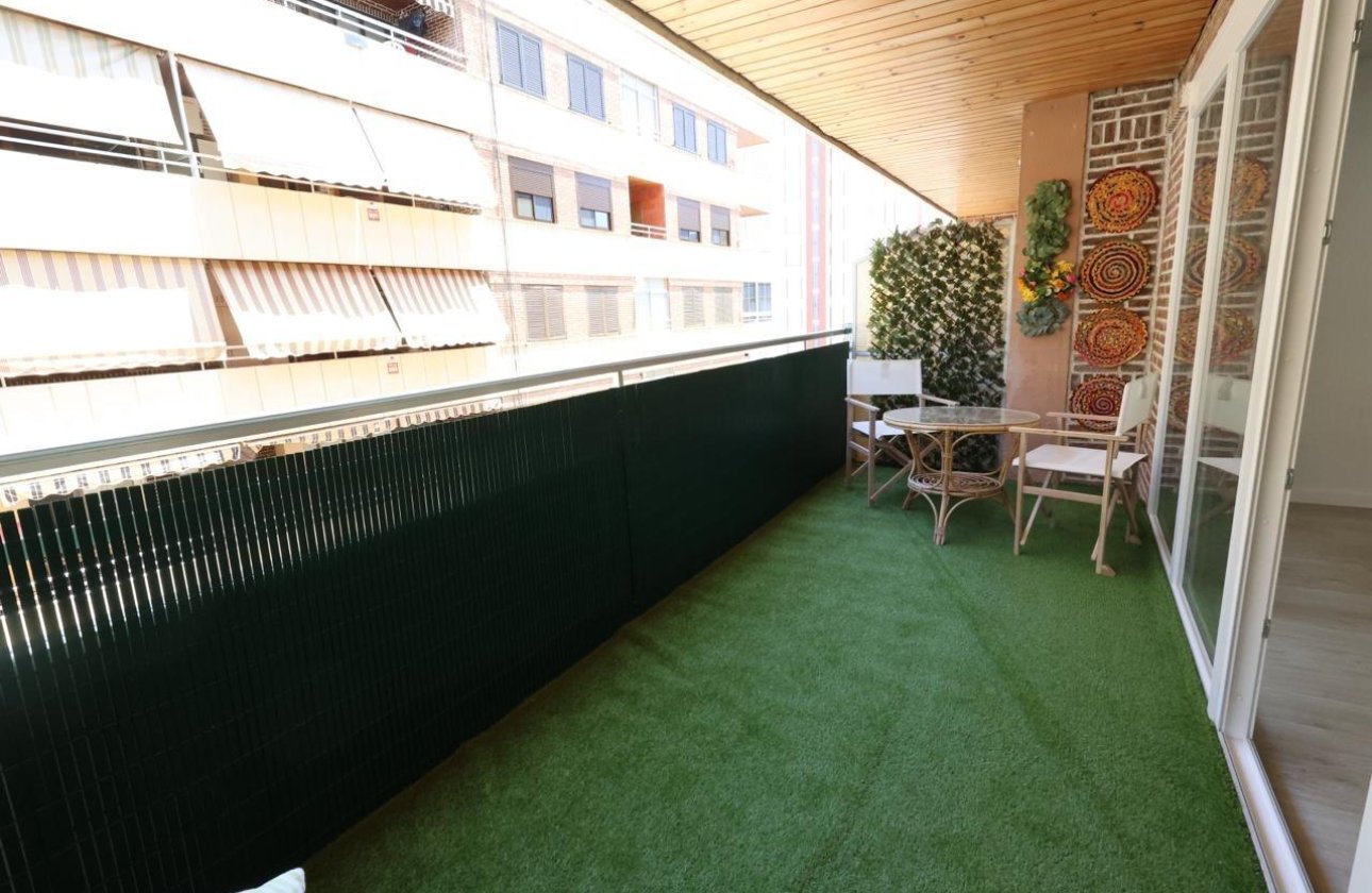 Revente - Appartement -
Torrevieja - Costa Blanca