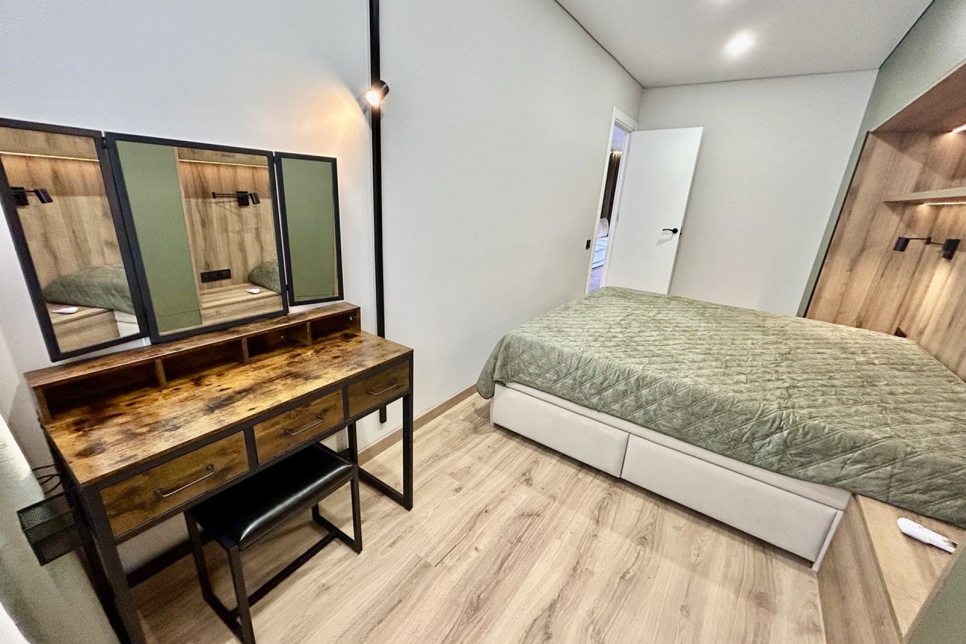 Revente - Appartement -
Torrevieja - Costa Blanca