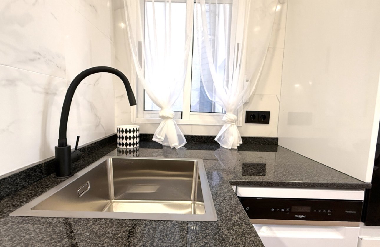 Revente - Appartement -
Torrevieja - Costa Blanca