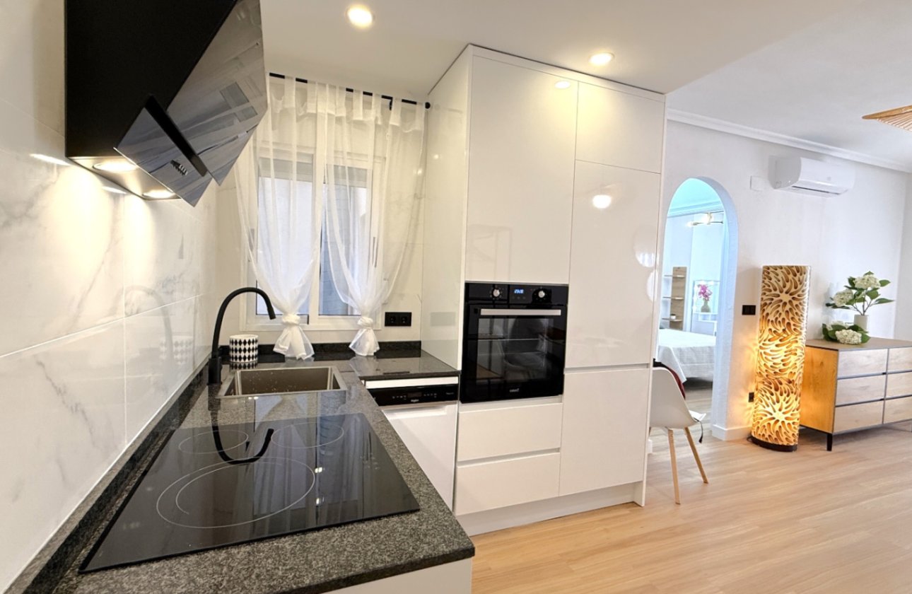Revente - Appartement -
Torrevieja - Costa Blanca
