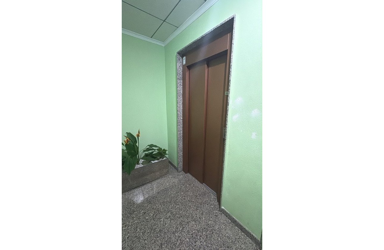 Revente - Appartement -
Torrevieja - Costa Blanca