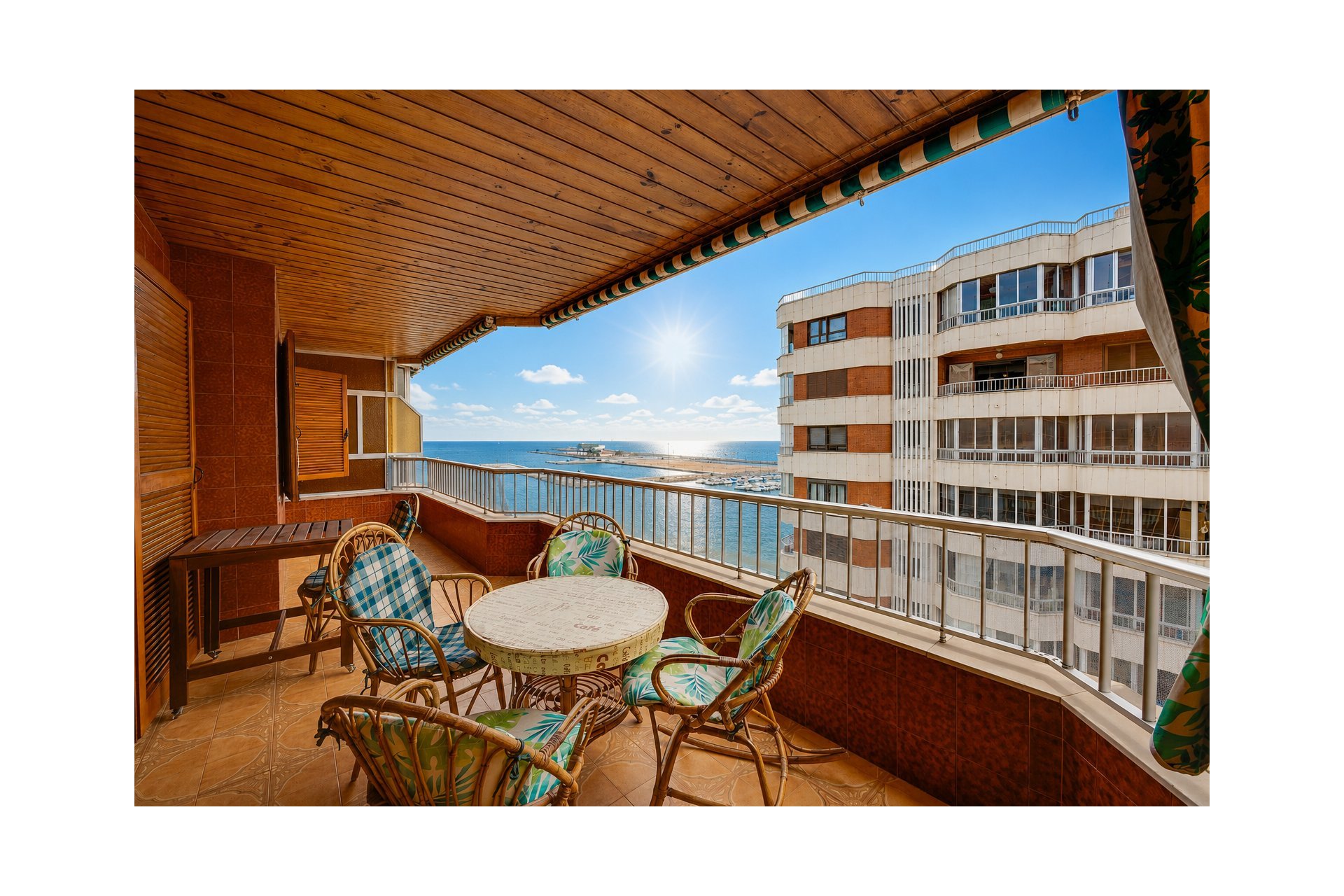 Revente - Appartement -
Torrevieja - Costa Blanca