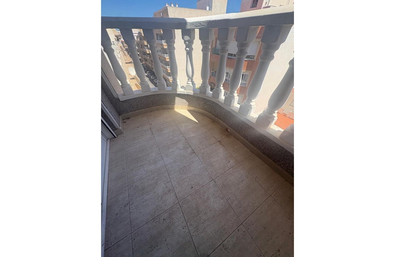 Revente - Appartement -
Torrevieja - Costa Blanca