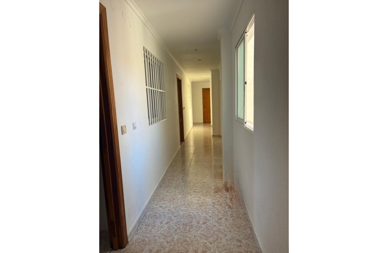 Revente - Appartement -
Torrevieja - Costa Blanca