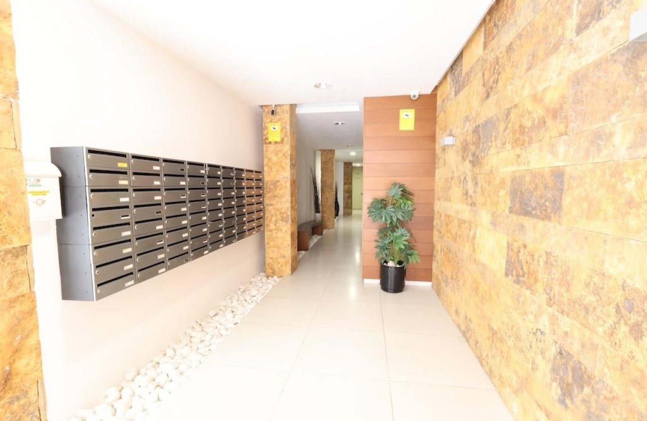 Revente - Appartement -
Torrevieja - Costa Blanca