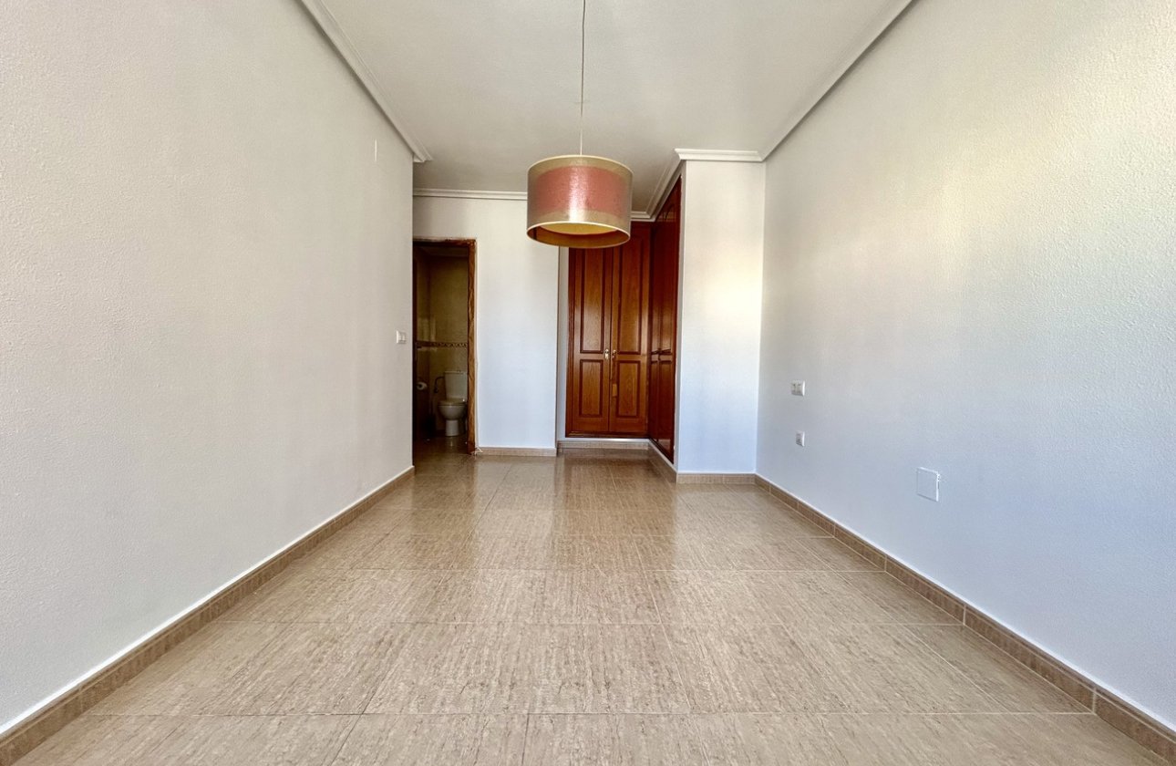 Revente - Appartement -
Torrevieja - Costa Blanca