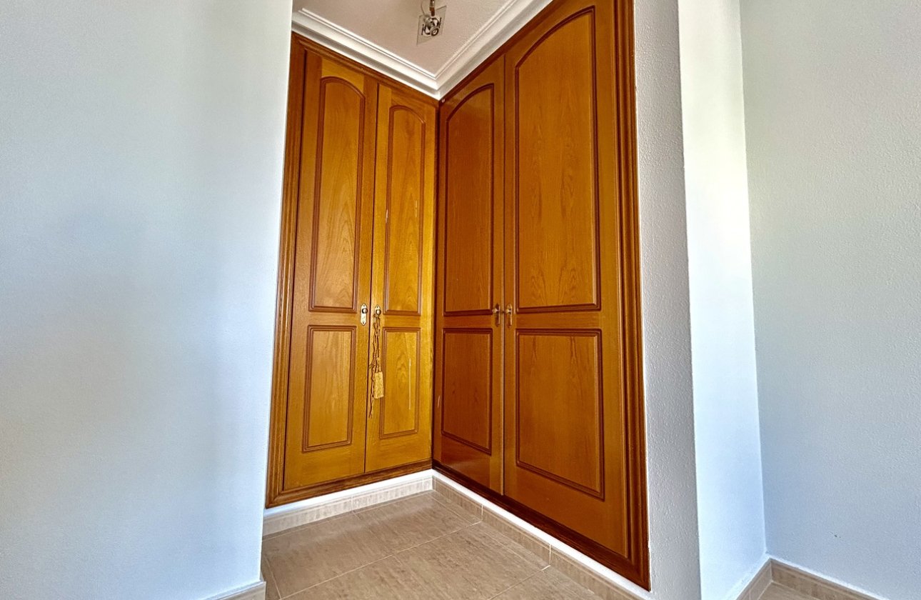 Revente - Appartement -
Torrevieja - Costa Blanca