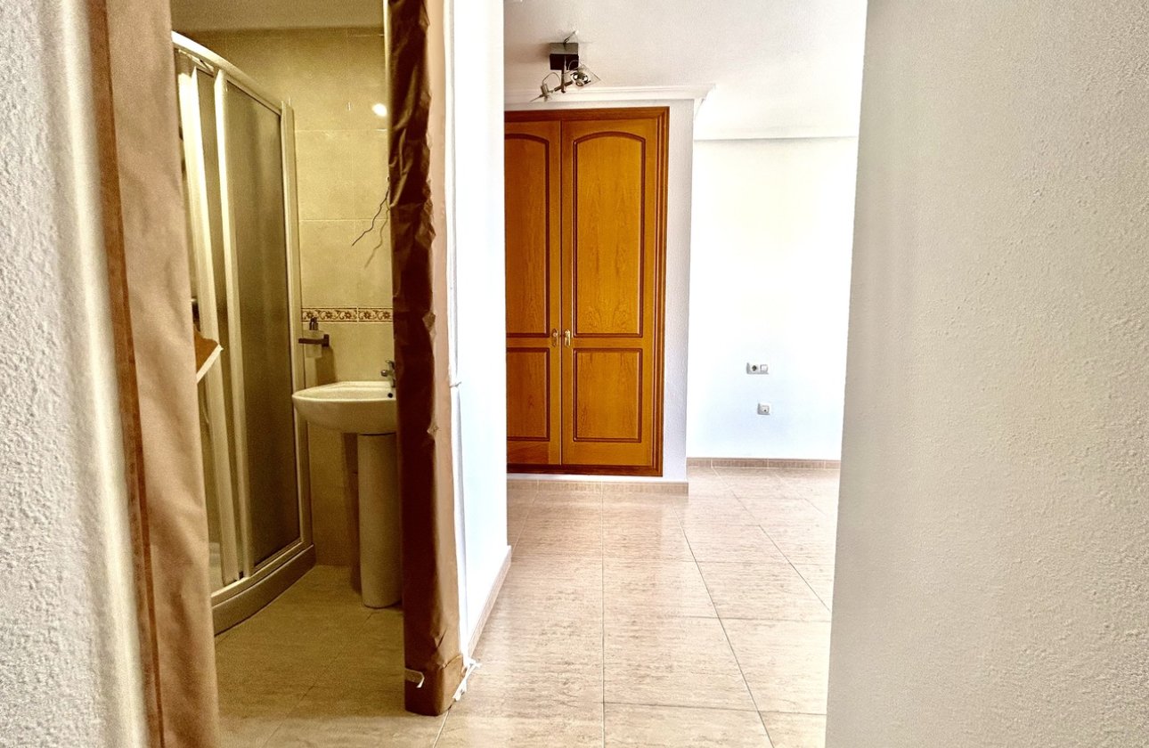 Revente - Appartement -
Torrevieja - Costa Blanca
