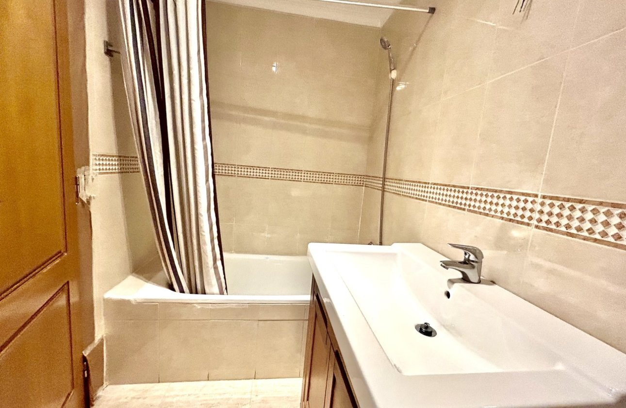 Revente - Appartement -
Torrevieja - Costa Blanca