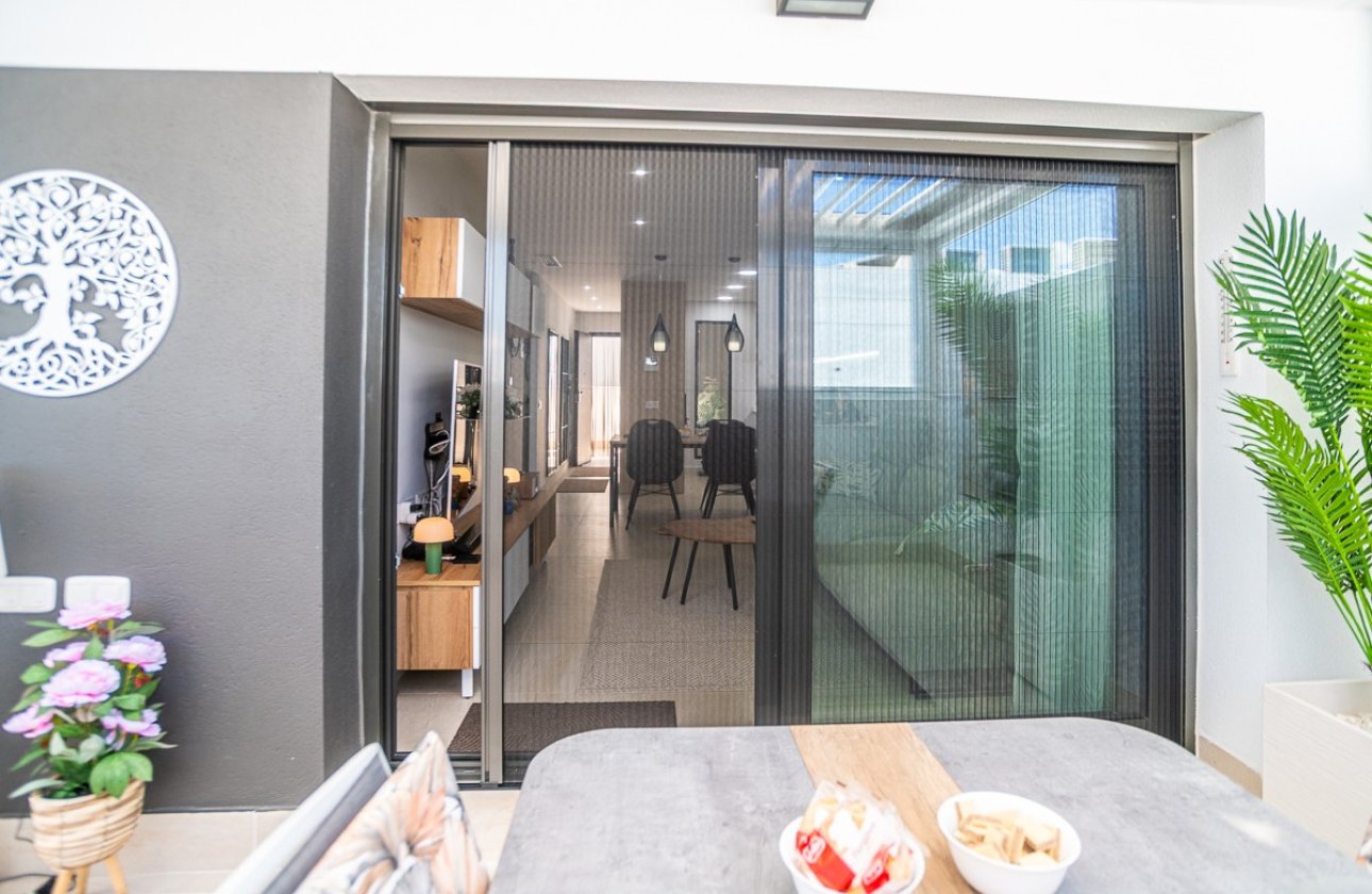 Revente - Appartement -
Torrevieja - Costa Blanca