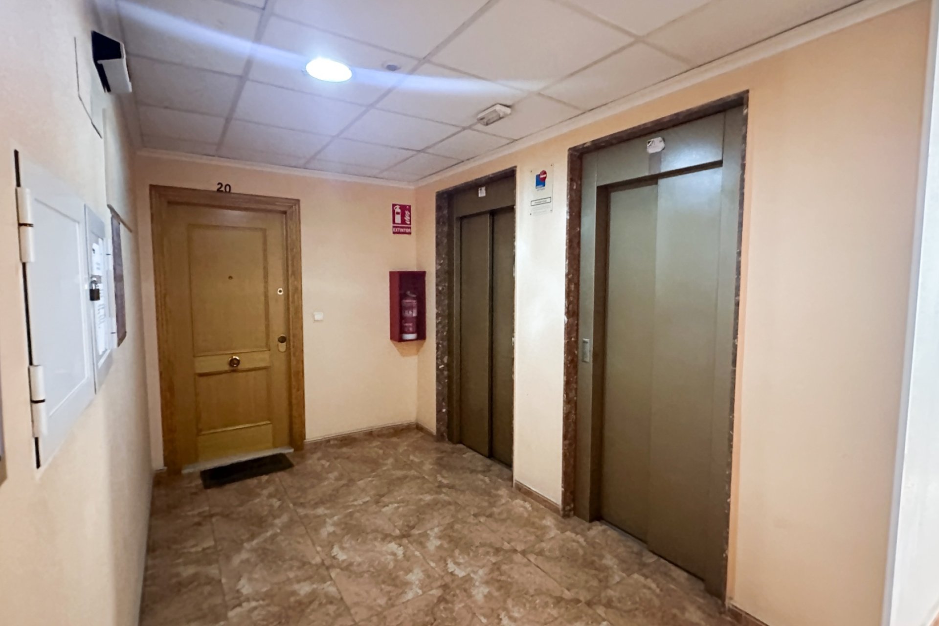 Revente - Appartement -
Torrevieja - Costa Blanca