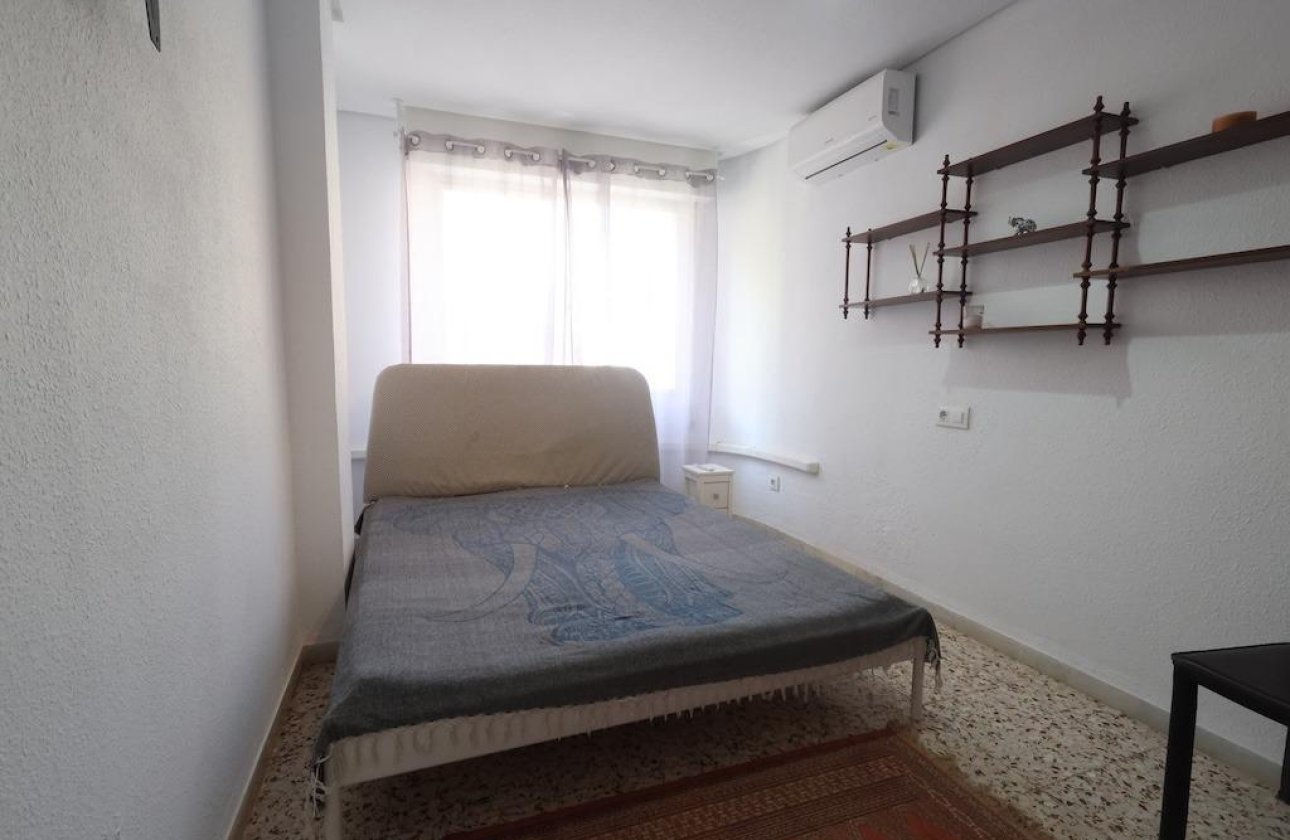 Revente - Appartement -
Torrevieja - Costa Blanca